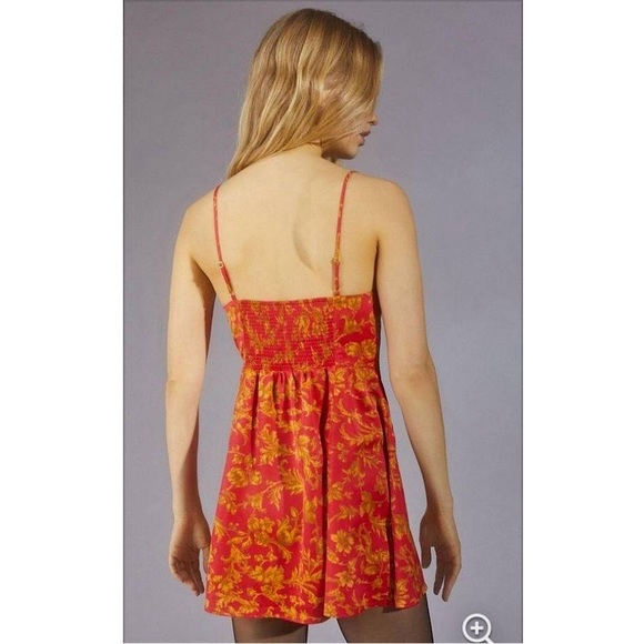 Urban Outfitters Orion Bustier Mini Dress Red Gold Floral Women's size Large NWT - Picture 11 of 15